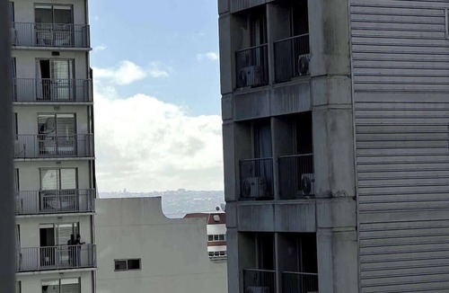 Auckland Central Business District Apartment | Highrise studio w AC, Pool and Gym in Auckland CBD