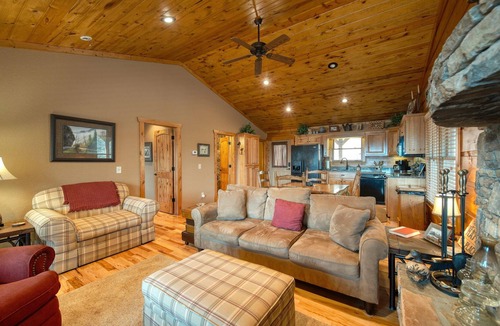 Hiawassee Cabin | Hightower Vista - Amazing Mountain View