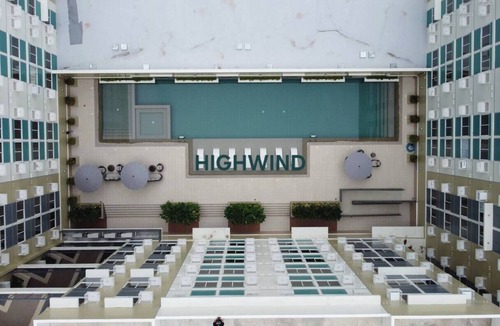 Binan City Condo | Highwind - Projector, Playstation 4, Pool