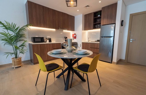 Dubai Apartment | HiGuests - La Cote B2