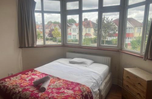 Harrow House | Hii