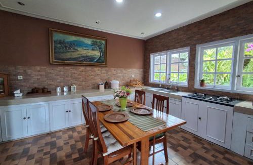 Lembang Villa | Hijaudaun Villa