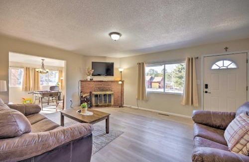 Woodland Park House | Hike, Bike & Fish: Gem w/Hot Tub in Woodland Park