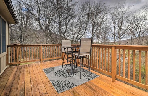 Mercersburg House | Hike, Bike & Swim: Mountain Escape w/Deck