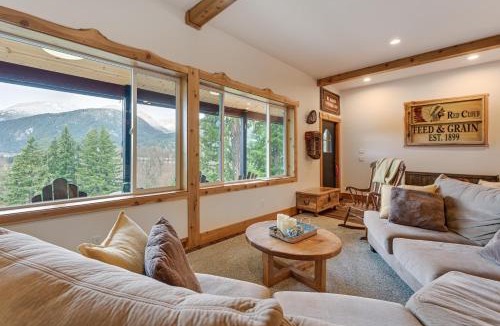 Randle House | Hike, Fish, Hunt & Ski: Secluded Cascades Cabin!