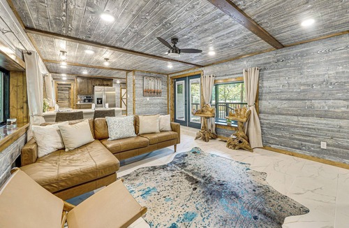 Broken Bow Cottage | Hike, Fish & Unwind: Cabin w/Yard in Broken Bow!