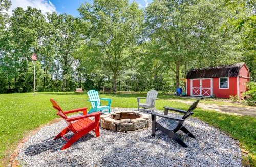 New Site House | Hike On-Site: Classic Cabin Nature Retreat