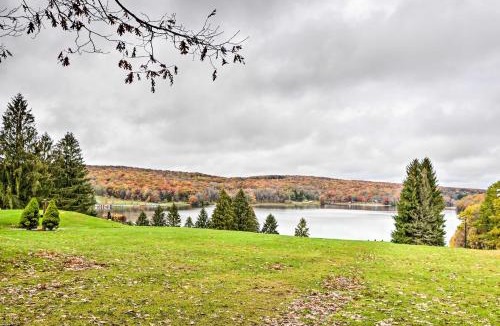 Terra Alta House | Hike, Ski & Raft: Terra Alta Cabin w/Large Deck