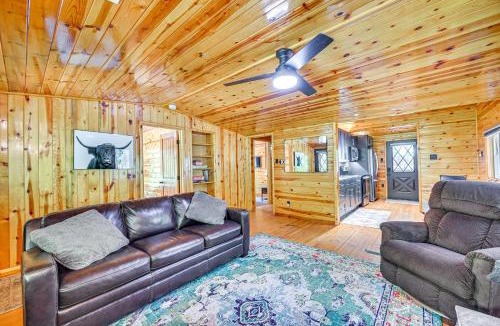 Christopher Creek House | Hike & Snow Play! Creekside Cabin in Payson