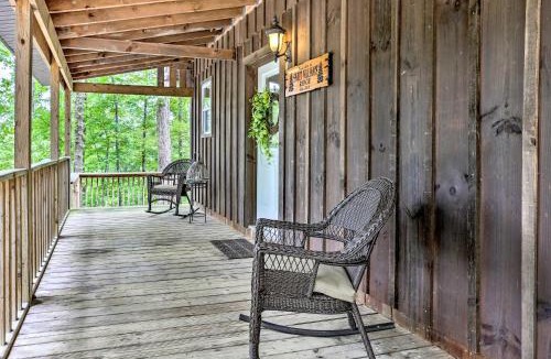 Zoe House | Hike & Zip-Line: Red River Gorge Cabin w/Hot Tub!