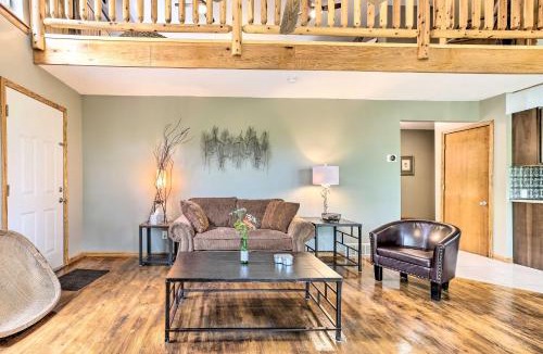 Zoe House | Hike & Zip-Line: Red River Gorge Cabin w/Hot Tub!