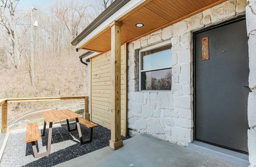 Waynesboro Apartment | Hiker's Basecamp at Blue Ridge