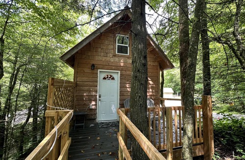 Stanton Cabin | Hikers Cabin on the "Gorge" loop with wi-fi and internet