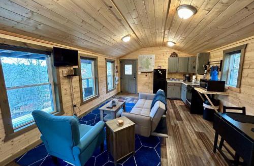 Primrose House | Hikers Midnight - Quiet RRG Cabin - WiFi -Perfect Location - ECO Friendly