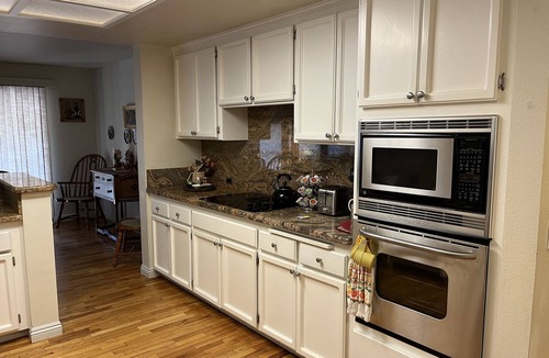 Orangevale House | Hiking, SUP, Kayaking, Cycling. This Home is adjacent to Lake Natoma State Park.