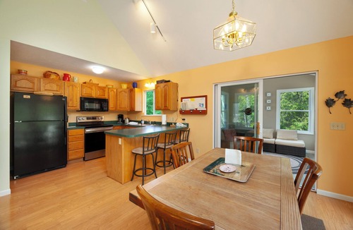 Maple City House | Hiking to Good Harbor Beach. 20 acre paradise.