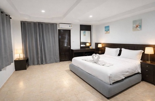 Nanai Road Hotel | Hill Side Hotel