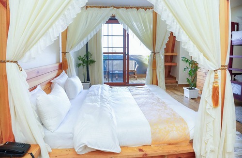 Sidhpur Hotel | Hill Sides Inn