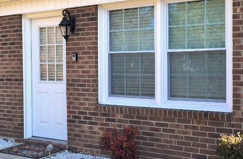 Mount Airy Apartment | Hillcrest Hideaway