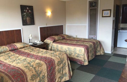 Manning Hotel | Hillcrest Motel