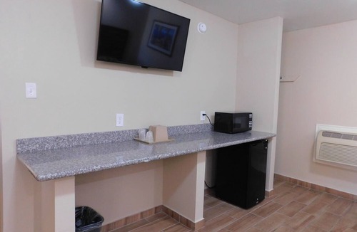 Eagle Pass Hotel | Hillcrest Motel