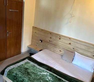 Shyamkhet House | HillNesst