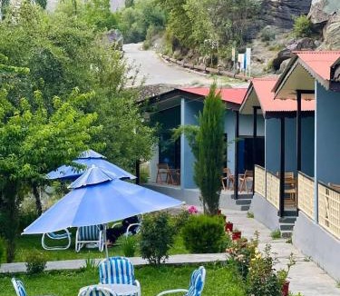 Minapin Hotel | Hills n Huts