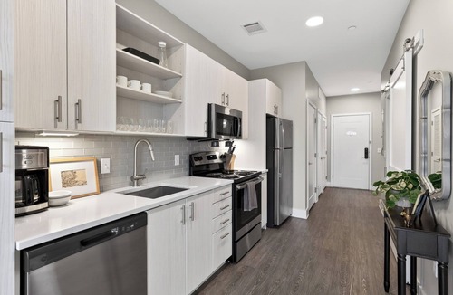 Hillsboro West End House | Hillsboro Village Studio + Balcony | Near Vanderbilt, Belmont, Music Row
