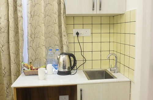 Kumarhatti Hotel | Hillshades Comfy Rooms