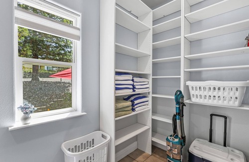 Redding House | *Hillside Cottage*pool spa grill mountain views