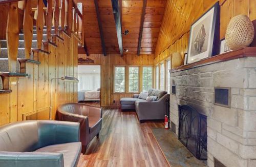 Michiana House | Hillside Cottage