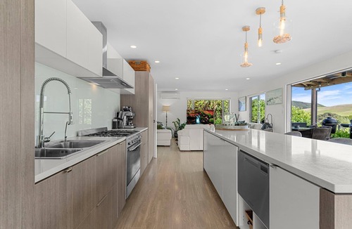 Waipu House | Hillside Haven - Stylish, sunny holiday home with pool and spa in beautiful rural setting