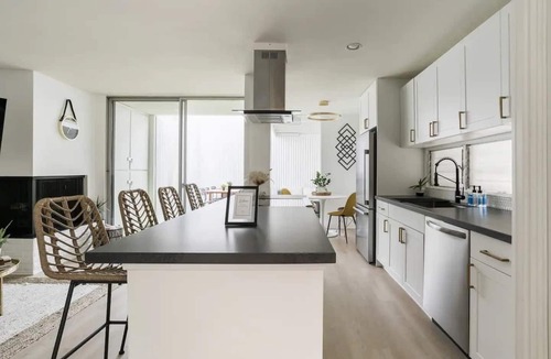 Mission Hills Apartment | Hillside Hideaway | Mid-Century | Private Patio