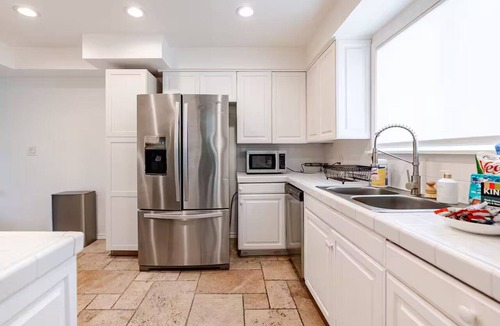 Woodland Hills Apartment | Hillside Hideaway - Private Woodland Hills Canyon Guest Suite with Views
