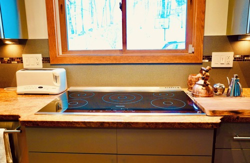 Nashua House | Hillside Hideaway – Relax & Recharge in Vanprasth