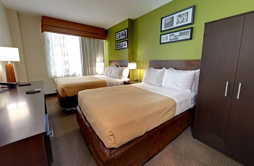 Queens Hotel | Hillside Hotel