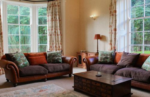 Dunfermline House | Hillside House
