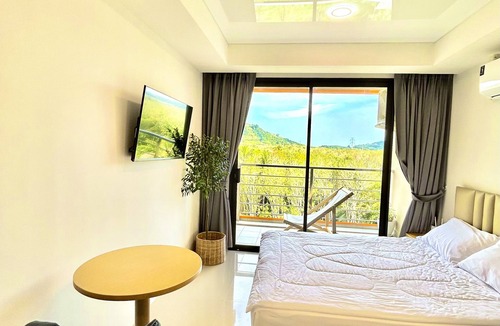 Mai Khao Condo | Hillside Sunrises Space - 5 minutes to Maikhao Beach