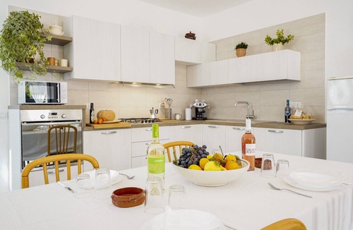 Polignano a Mare Villa | Hillside Villa for 5 guests in Polignano a Mare
