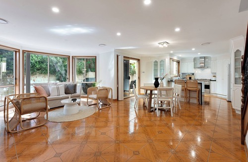 Shell Cove House | Hilltop Haven-Shell Cove