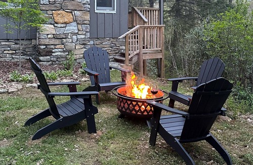 Cashiers Cabin | Hilltop Hideaway- Cozy Cabin w/Fireplace, Private Deck/Yard, Family Friendly!
