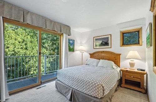 Fish Creek House | Hilltop Hideaway Unit B-5 by Simple Life Rentals