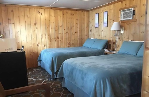 Montello Hotel | Hilltop Motel
