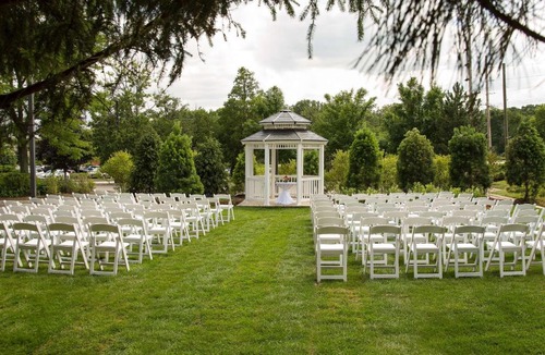 Northbrook Hotel | Hilton Chicago/Northbrook