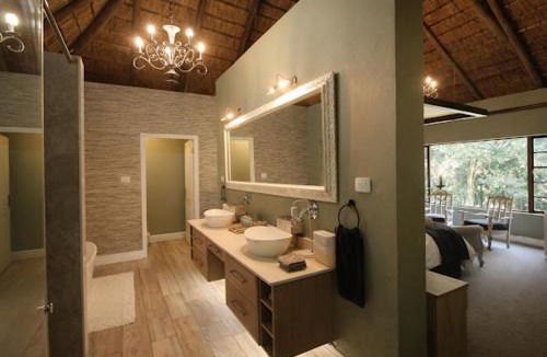 Hilton House | Hilton Creek