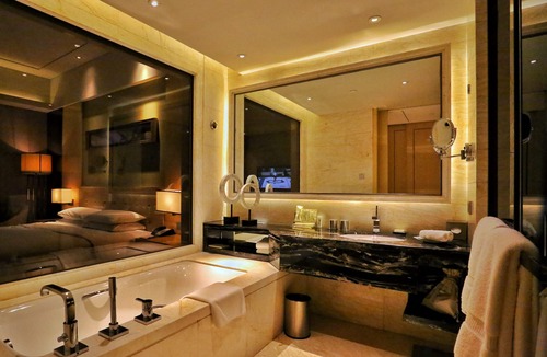 Dalian City Center Hotel | Hilton Dalian