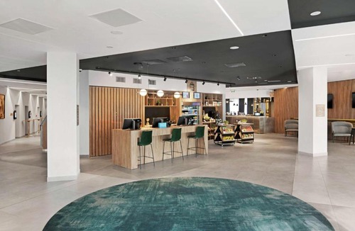 Otopeni Hotel | Hilton Garden Inn Bucharest Airport