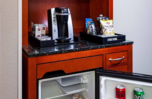 Des Plaines Hotel | Hilton Garden Inn Chicago OHare Airport