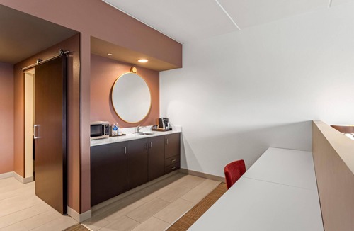 Gaffer District Hotel | Hilton Garden Inn Corning Downtown