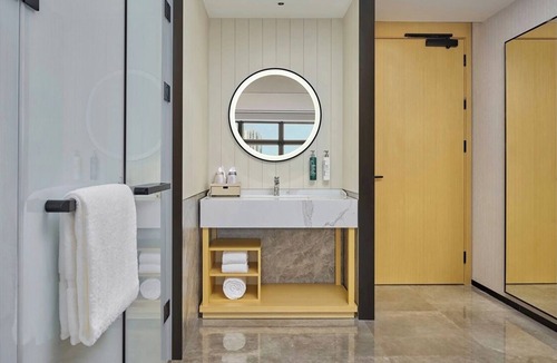 Nanhai Hotel | Hilton Garden Inn Foshan Lishui